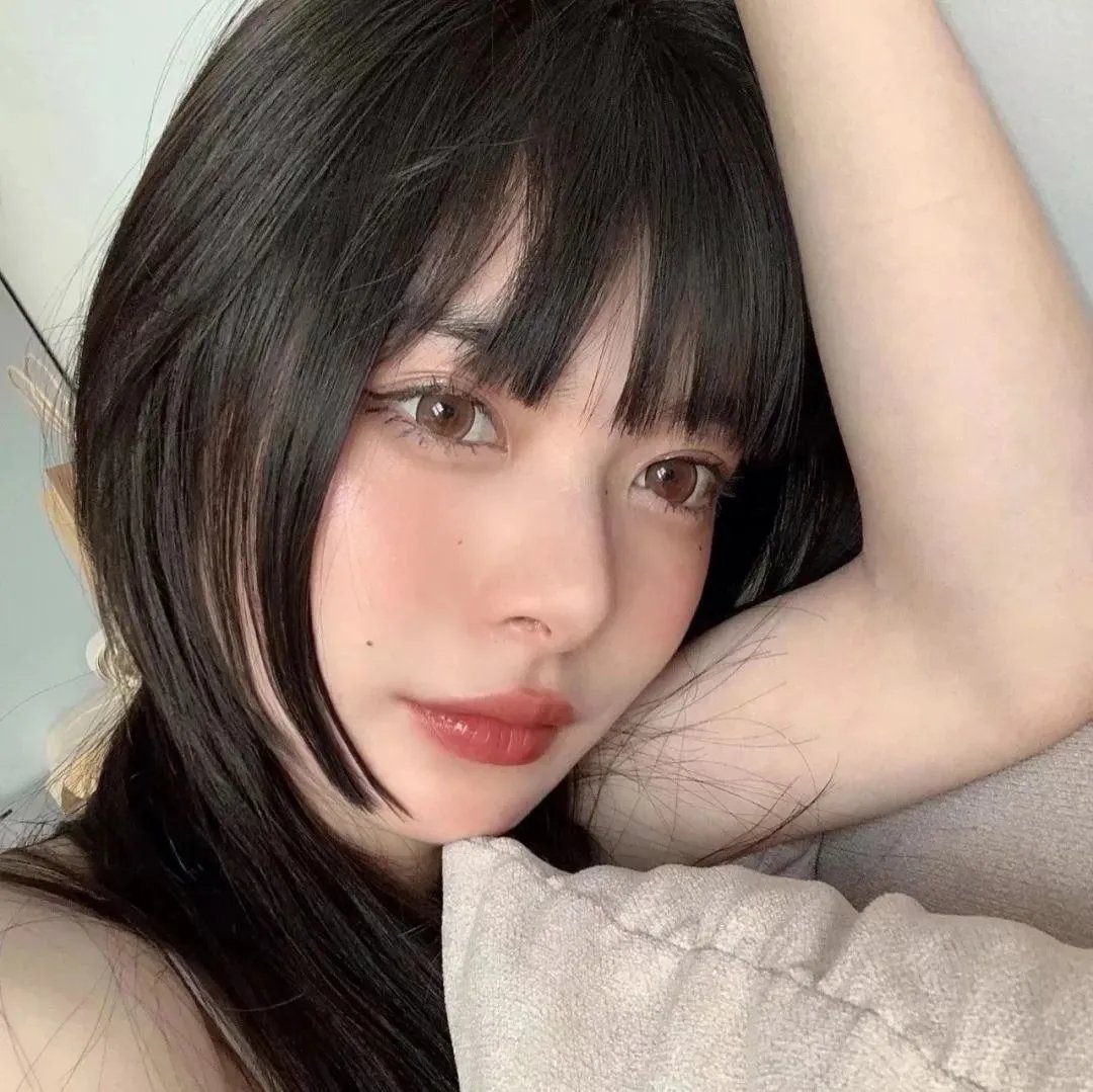 隔壁的房间